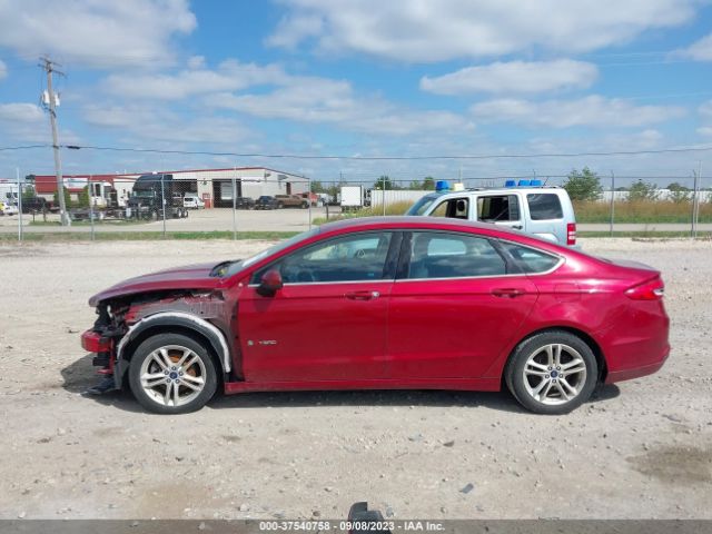 3FA6P0LU6JR173114 Ford Fusion Hybrid Se