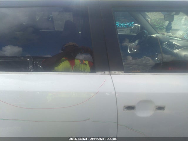 KIA Soul Base 2014 KNDJN2A26E7747134 Image 13