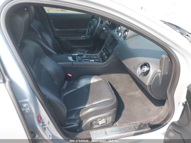 SAJWJ1CD8F8V85353 Jaguar XJ