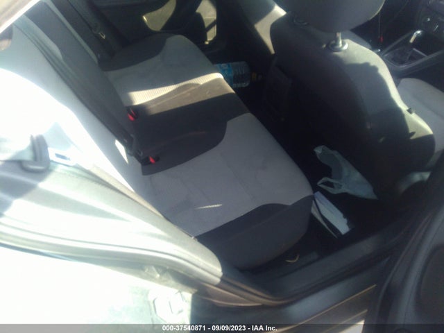3VW2B7AJ9HM372882 Volkswagen Jetta 1.4t S