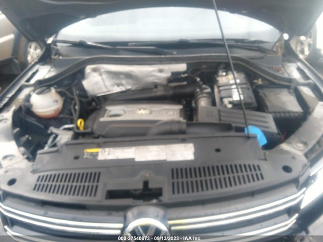 WVGBV7AX8HK034889 Volkswagen Tiguan 2.0t/2.0t S