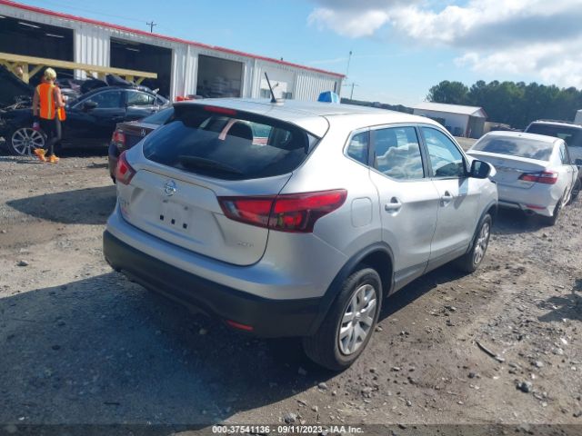 JN1BJ1CR7JW255400 Nissan Rogue Sport S