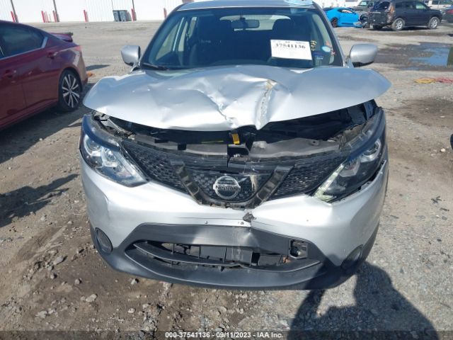 JN1BJ1CR7JW255400 Nissan Rogue Sport S