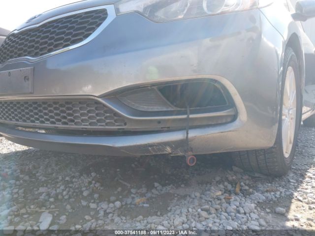 KNAFX4A81F5392271 KIA FORTE EX