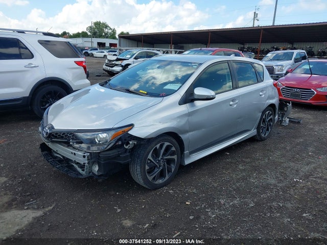 2018 TOYOTA COROLLA IM VIN: JTNKARJEXJJ558143