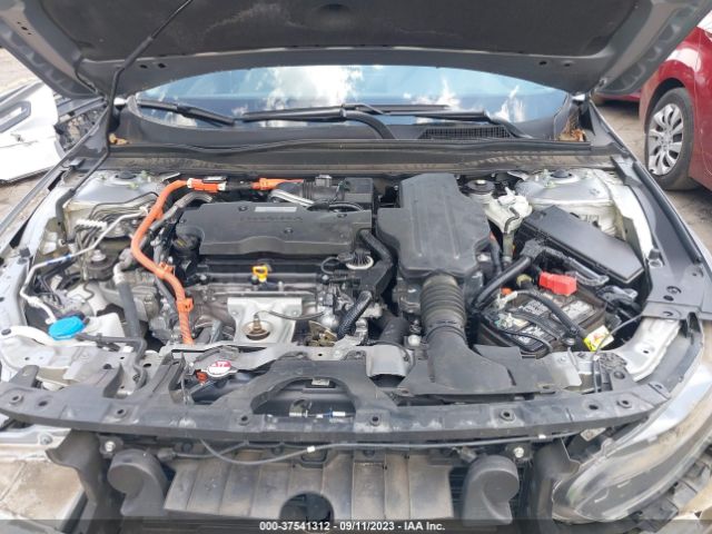 1HGCV3F92KA018696 Honda Accord Hybrid Touring