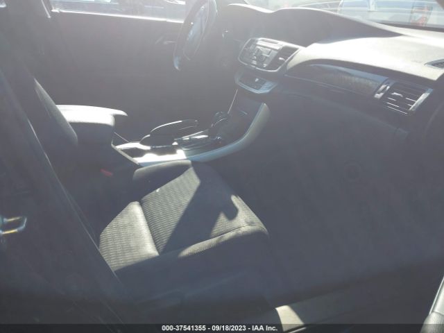 1HGCR2F51FA027598 Honda Accord Sedan Sport