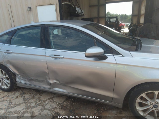 2020 FORD FUSION SE VIN: 3FA6P0HD5LR160401