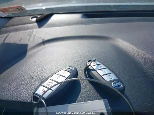 5N1AT2MV4FC765888 Nissan Rogue Sl