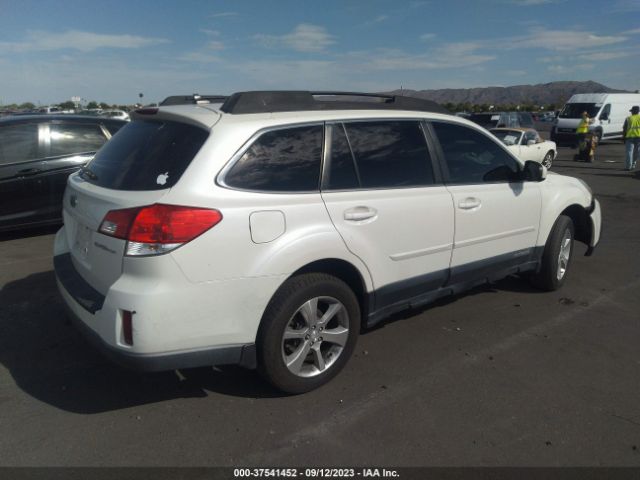 4S4BRCLC6E3278070 Subaru Outback 2.5i Limited