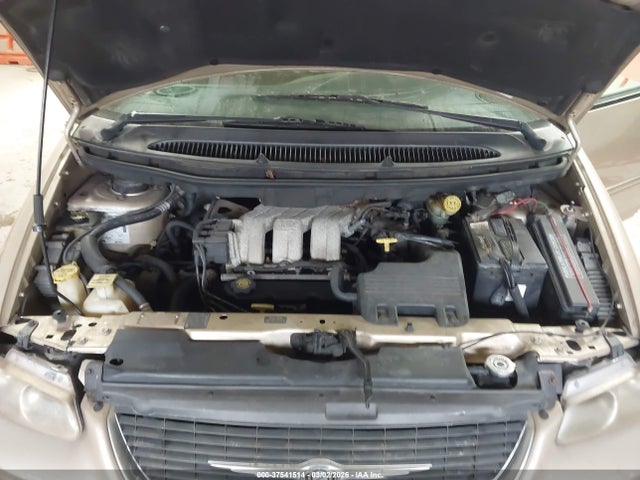 1998 CHRYSLER TOWN & COUNTRY 1C4GP64L3WB675534 Photo 9