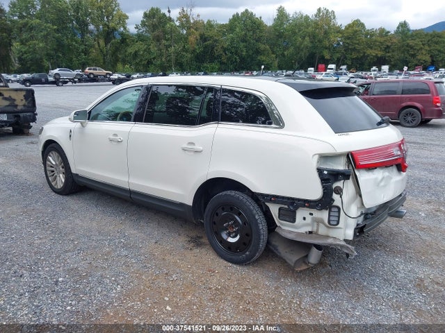 2012 LINCOLN MKT VIN: 2LMHJ5FR0CBL52078