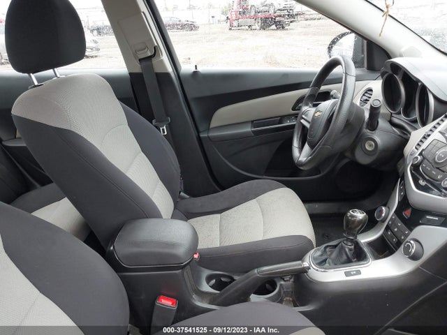 Chevrolet CRUZE LS 2014 1G1PB5SH9E7213920 Image 5