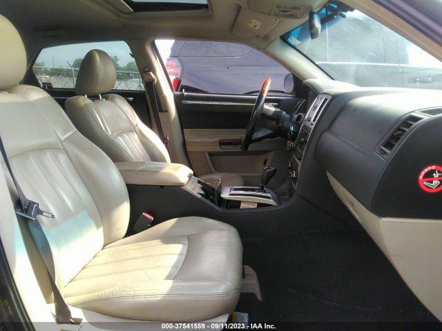 2005 CHRYSLER 300C VIN: 2C3AA63H25H103353