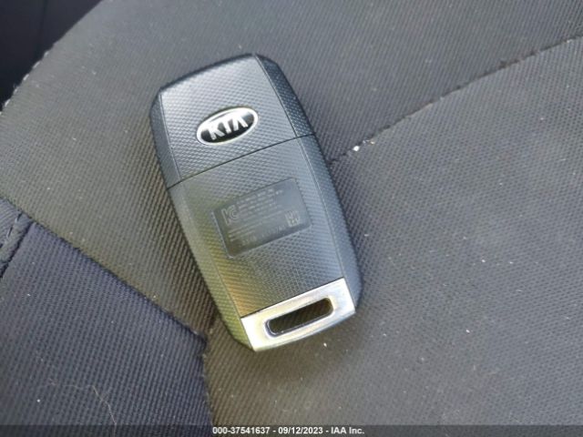 KNDJN2A26J7908110 KIA Soul Base