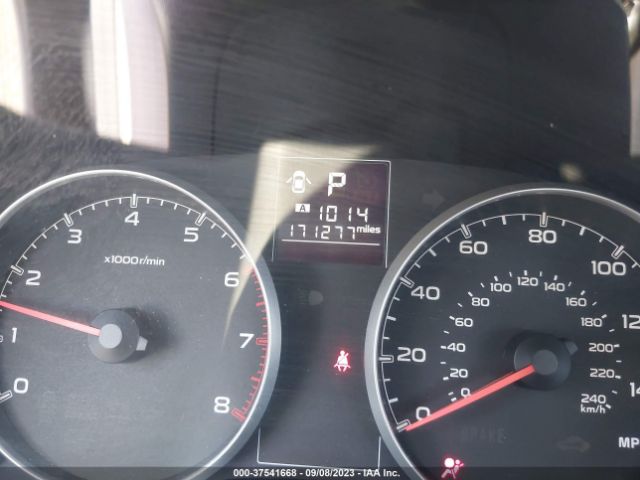 4S4BRBDC8E3230322 Subaru Outback 2.5i Premium