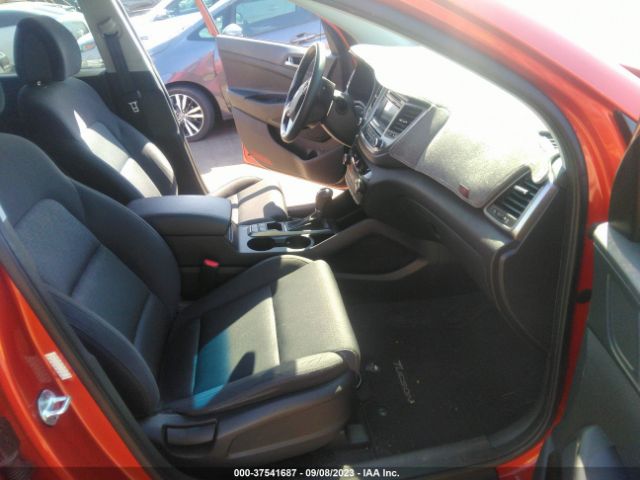 KM8J33A24HU558981 Hyundai Tucson Value