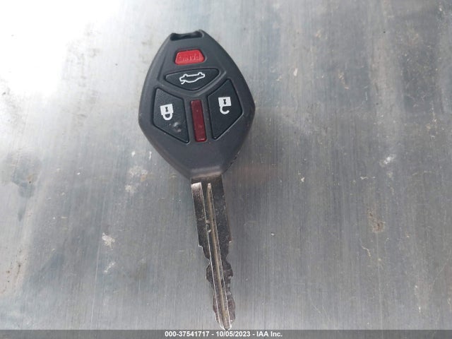 2011 MITSUBISHI ECLIPSE GS VIN: 4A31K5DF3BE017582