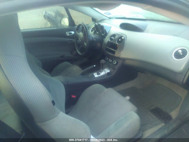 2011 MITSUBISHI ECLIPSE GS VIN: 4A31K5DF3BE017582