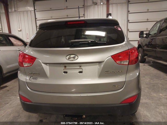 2011 HYUNDAI TUCSON GLS VIN: KM8JUCACXBU191565