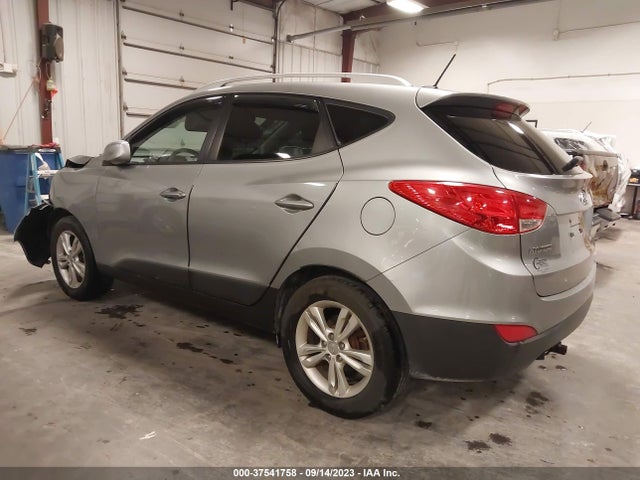 2011 HYUNDAI TUCSON GLS VIN: KM8JUCACXBU191565
