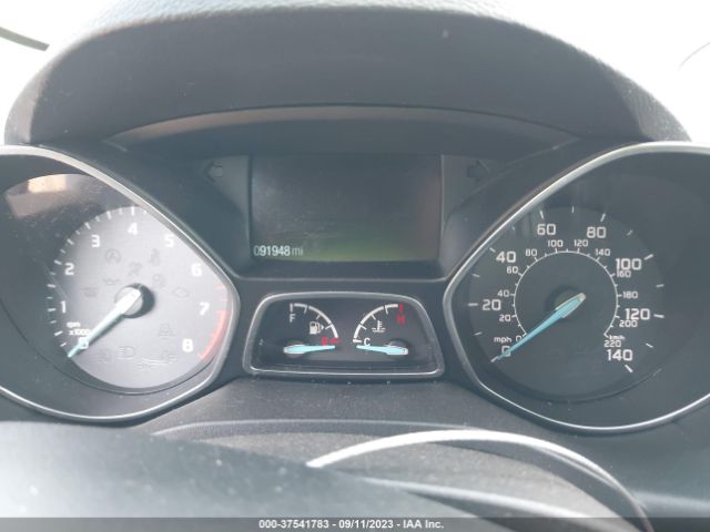 1FMCU9GD0JUC23000 Ford ESCAPE SE