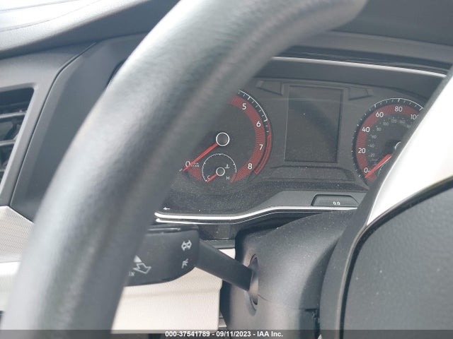 3VWCB7BU7KM266497 Volkswagen Jetta S/se/r-line