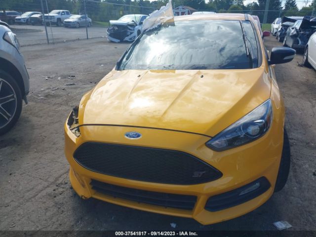 1FADP3L96GL212103 Ford FOCUS ST