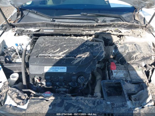 1HGCR3F91GA017034 Honda Accord Sedan Touring