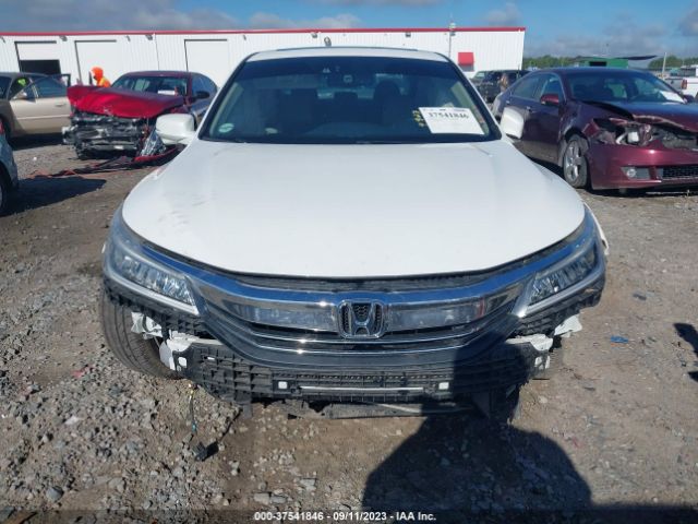 1HGCR3F91GA017034 Honda Accord Sedan Touring