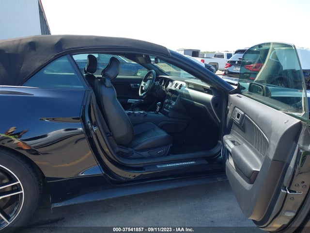 Ford Mustang Ecoboost 2018 1FATP8UH2J5166490 Image 5