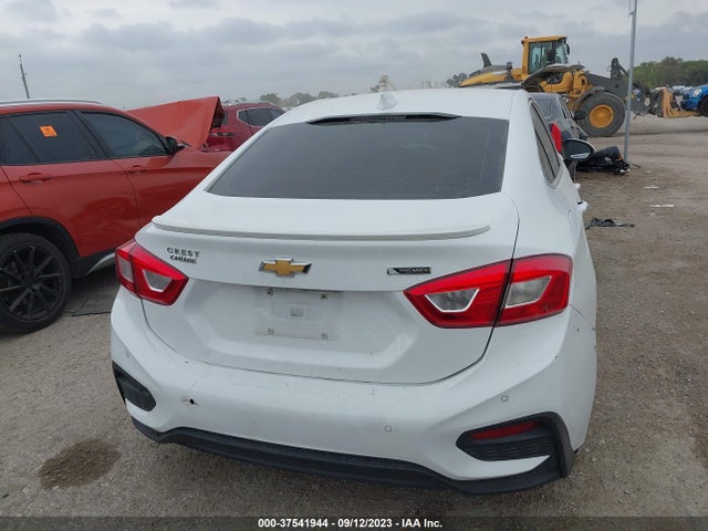 Chevrolet Cruze Premier 2018 1G1BF5SM7J7190742 Image 16