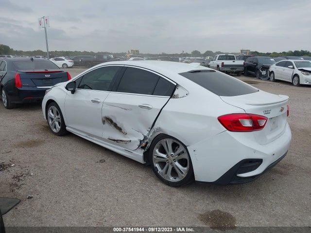 Chevrolet Cruze Premier 2018 1G1BF5SM7J7190742 Image 3