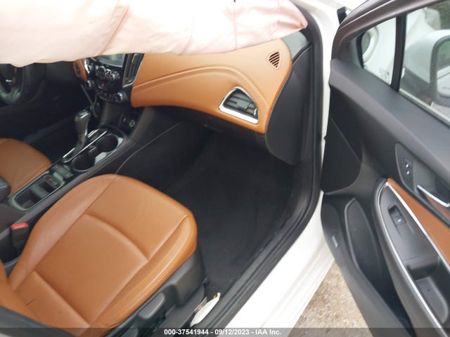 Chevrolet Cruze Premier 2018 1G1BF5SM7J7190742 Image 5