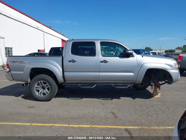 Toyota TACOMA 2015 3TMLU4EN1FM164845 Image 14