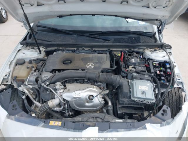 WDD3G4EBXKW024029 Mercedes-Benz A-class A 220