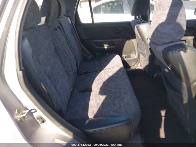 2002 HONDA CR-V LX VIN: JHLRD68552C011899