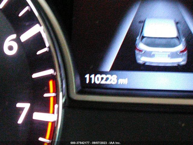 5N1DR2MM2HC662264 Nissan Pathfinder Sv
