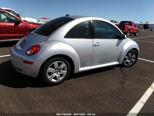 2007 VOLKSWAGEN NEW BEETLE COUPE VIN: 3VWRW31C67M506730
