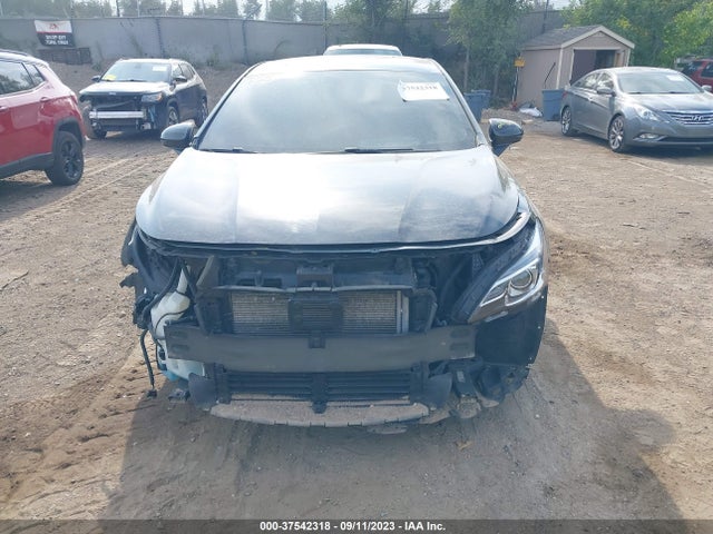 2017 BUICK LACROSSE ESSENCE VIN: 1G4ZP5SS2HU180712