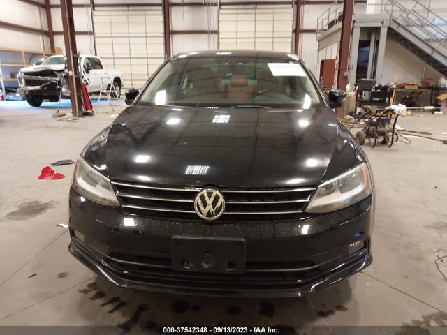 3VWD17AJ4FM351284 Volkswagen Jetta Sedan 1.8t Se