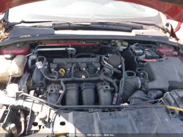 1FADP3F22FL226349 Ford FOCUS SE