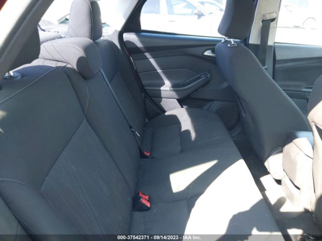 1FADP3F22FL226349 Ford FOCUS SE
