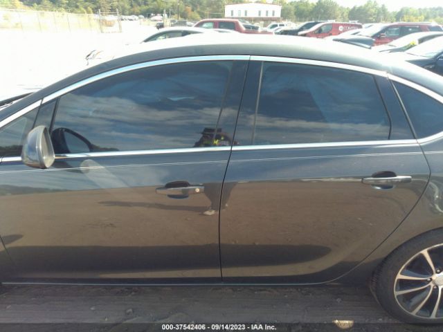 1G4PR5SK9H4116555 Buick Verano Sport Touring