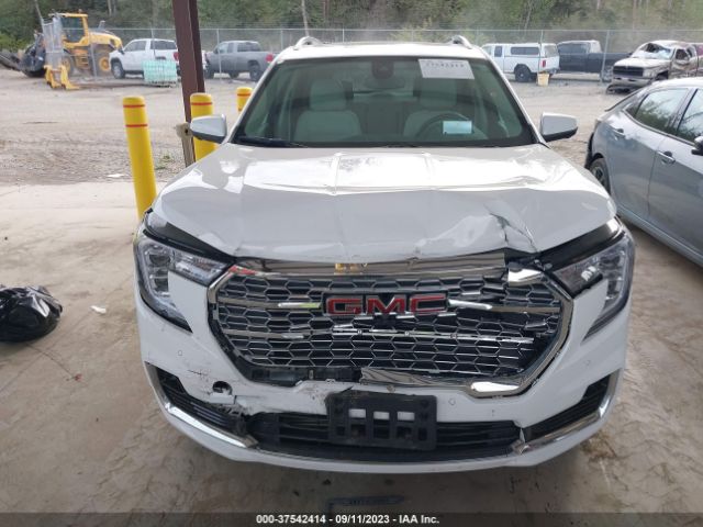 3GKALXEV5NL175948 GMC Terrain Denali