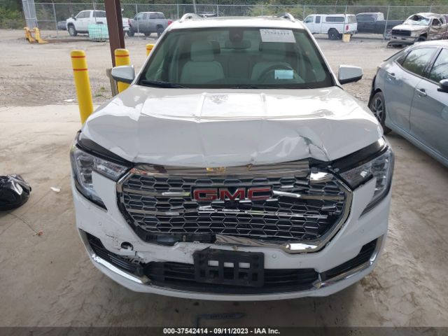 3GKALXEV5NL175948 GMC Terrain Denali