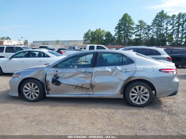 Toyota CAMRY LE 2019 4T1B11HK8KU242365 Image 14