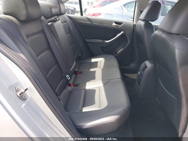 3VWD17AJ3EM363005 Volkswagen Jetta Sedan Se