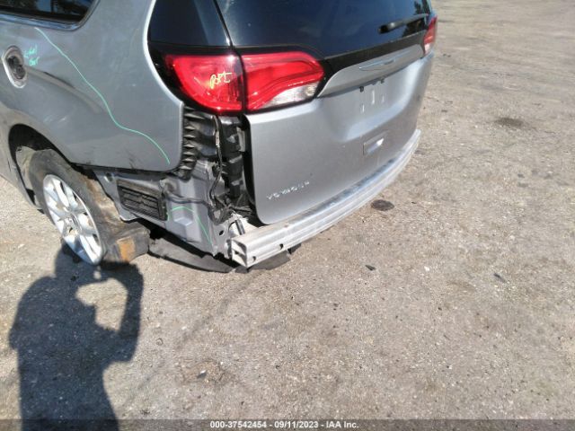 2C4RC1DGXMR516521 Chrysler Voyager Lxi