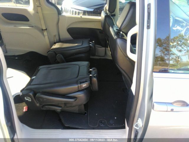 2C4RC1DGXMR516521 Chrysler Voyager Lxi